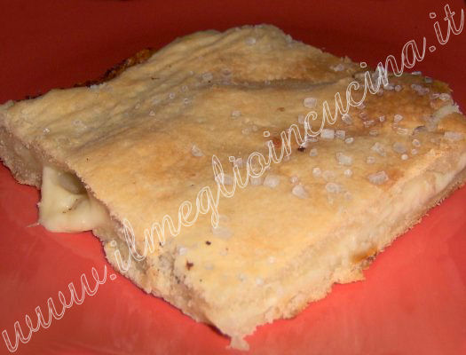 Focaccia al formaggio