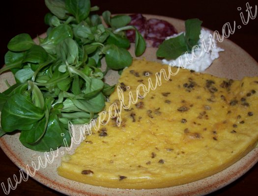 Chikpeas Focaccia with Corn salad