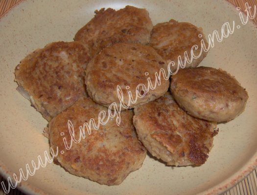 Beans fritters (Keftedes)