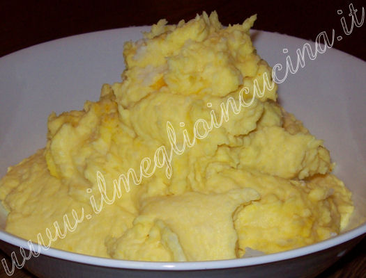 Purè di patate allo zafferano