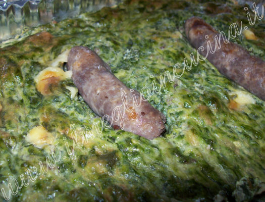 Spinach pie with sausages