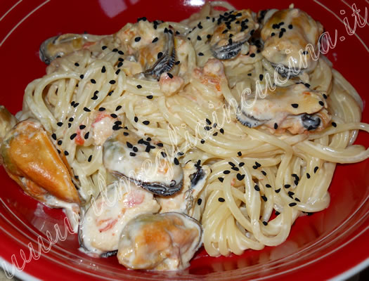 Spaghetti alle cozze e limone