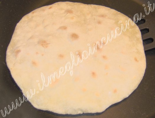 Tortillas di farina bianca